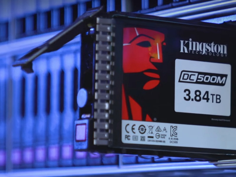 حافظه های SSD و NVMe در سرورها چقدر روی سرعت تاثیر گذارند؟